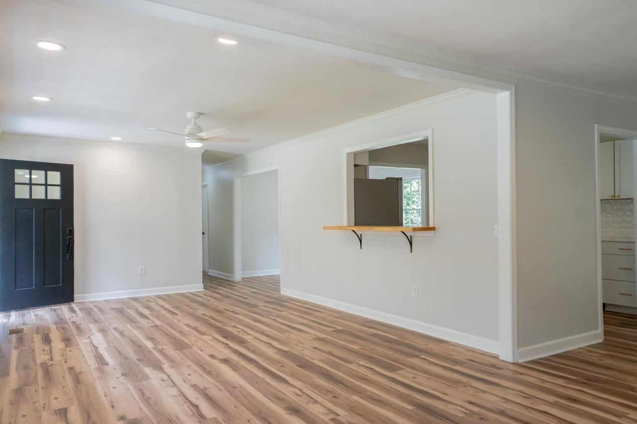 412 Tulip Drive Photo 18