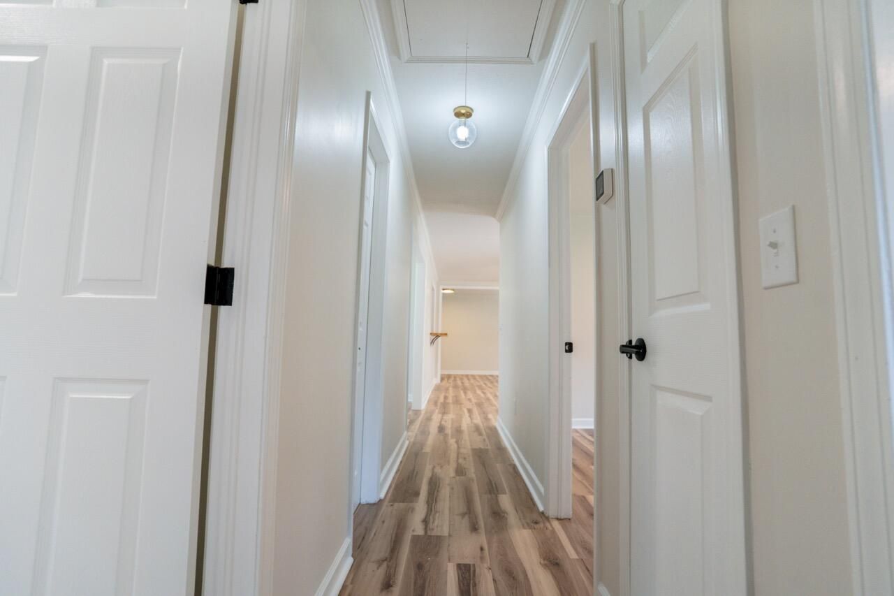 412 Tulip Drive Photo 32