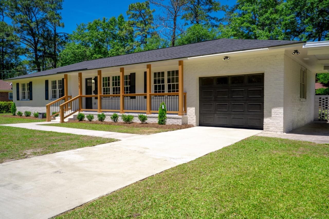 412 Tulip Drive Photo 4