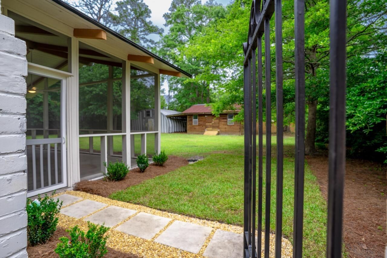 412 Tulip Drive Photo 5