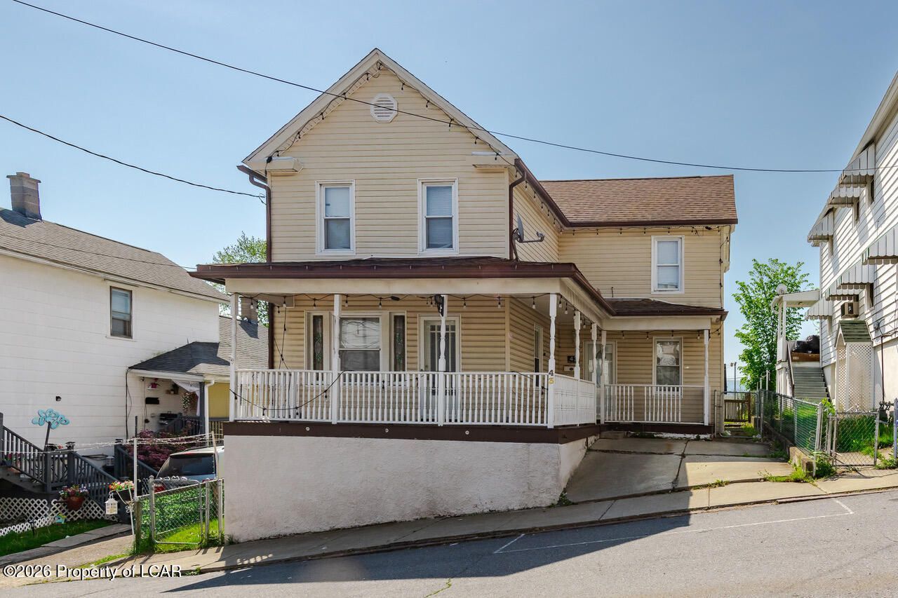 43 Rice Avenue Edwardsville, PA 18704