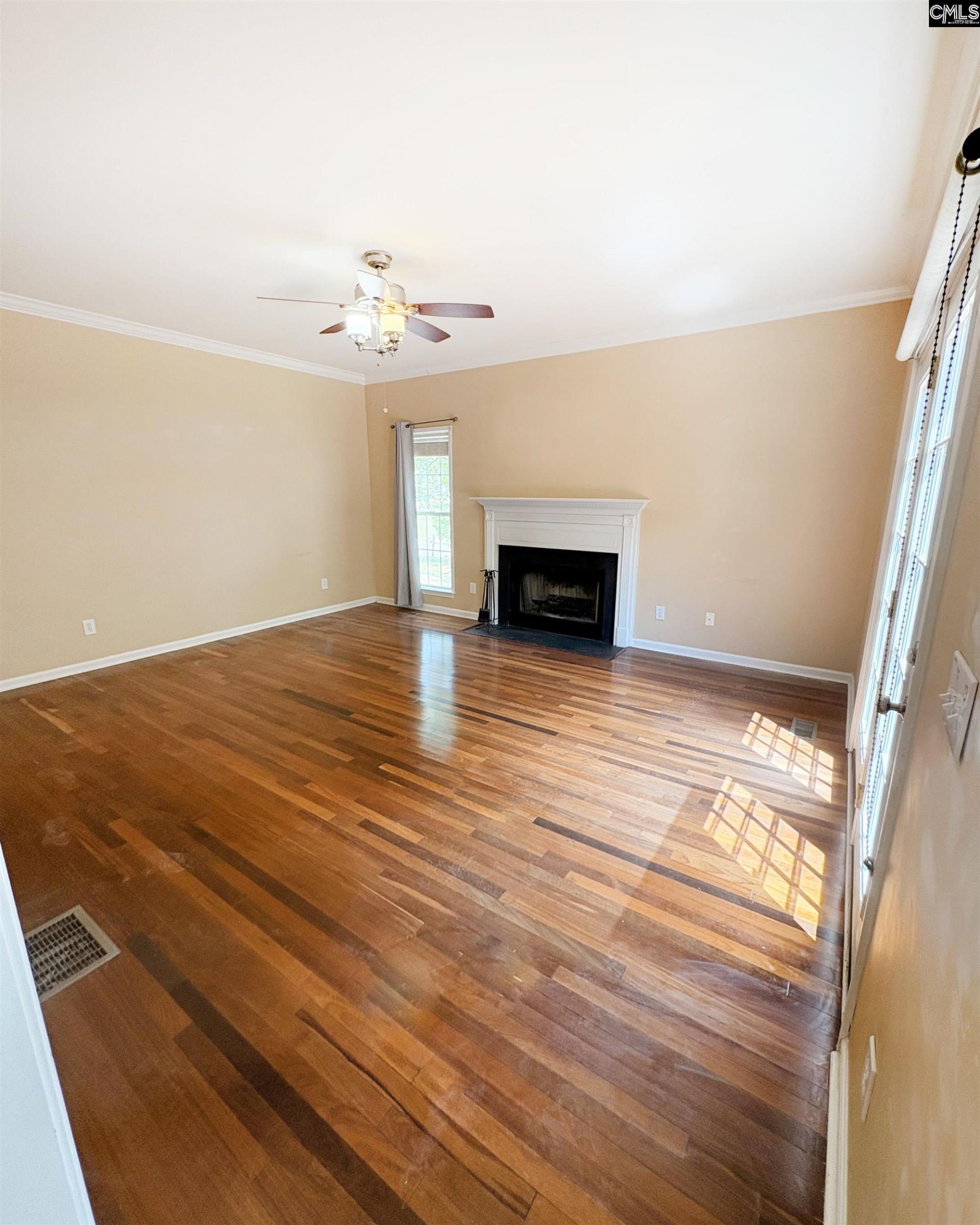 44 Hampton Springs Court  Photo 11