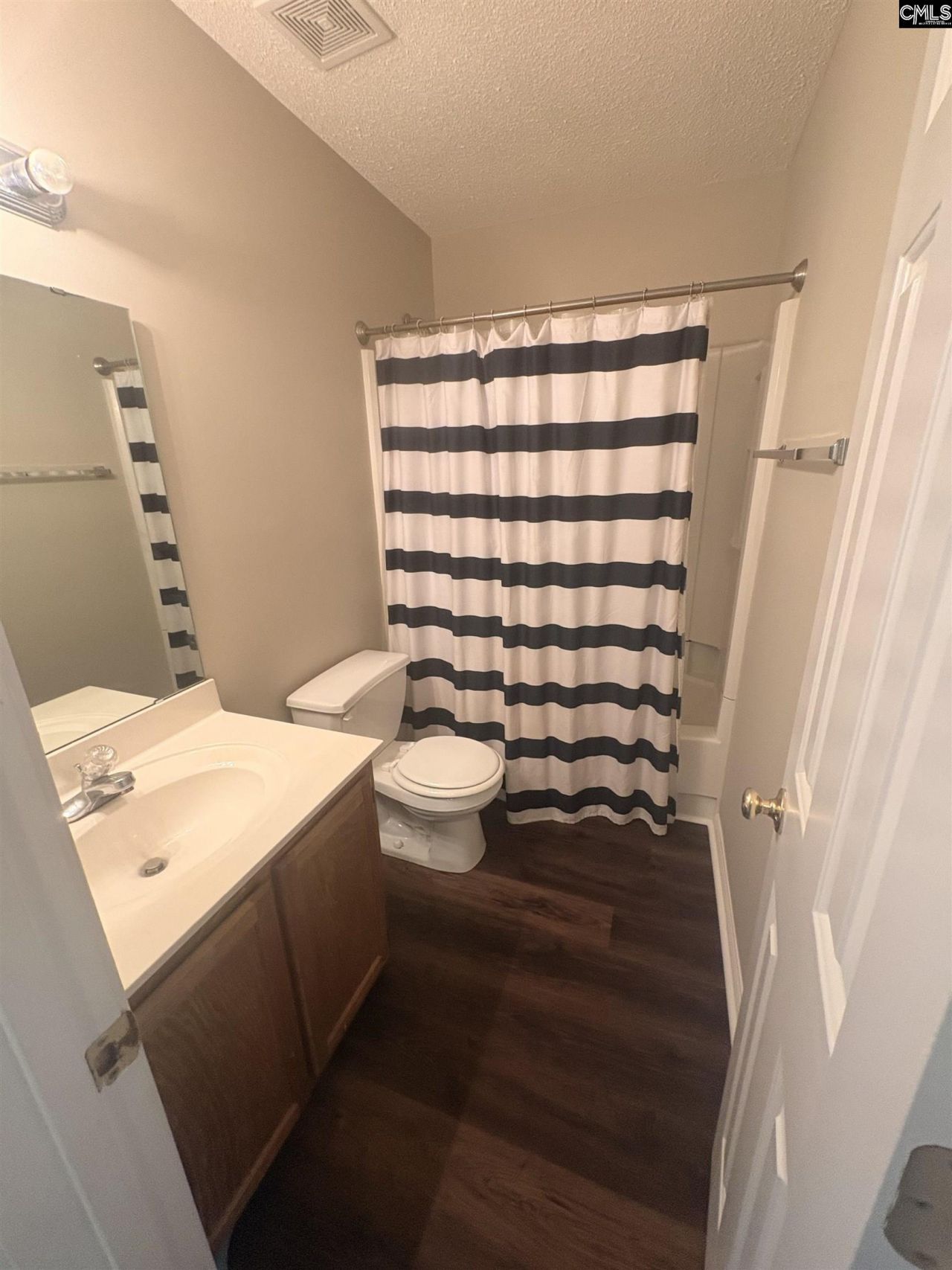 44 Hampton Springs Court Photo 16