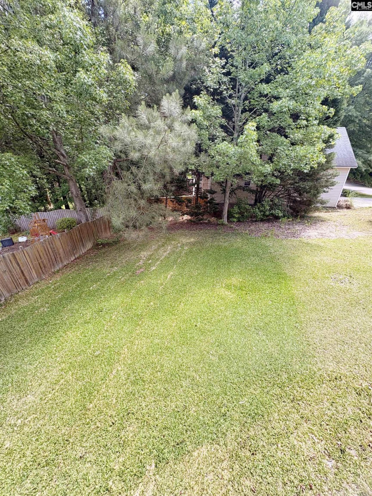44 Hampton Springs Court  Photo 31