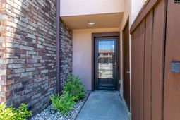 108 Lionsgate Drive photo 4
