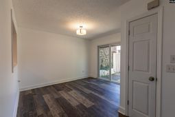 108 Lionsgate Drive photo 4