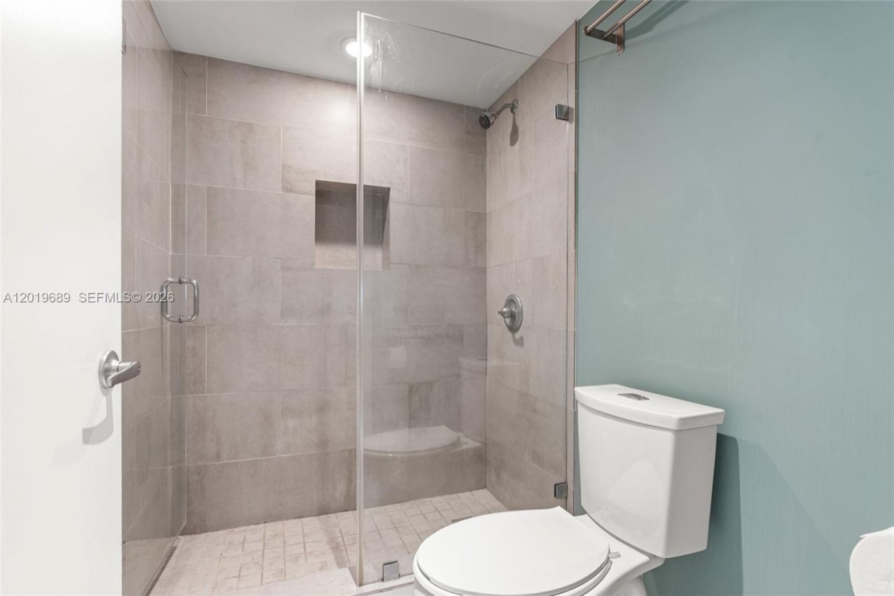 855 Euclid Ave , Unit 402, Miami Beach, FL 33139 Photo
