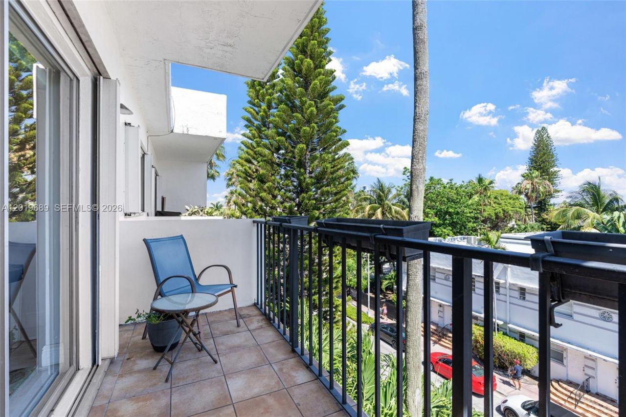 855 Euclid Ave , Unit 402, Miami Beach, FL 33139 Photo