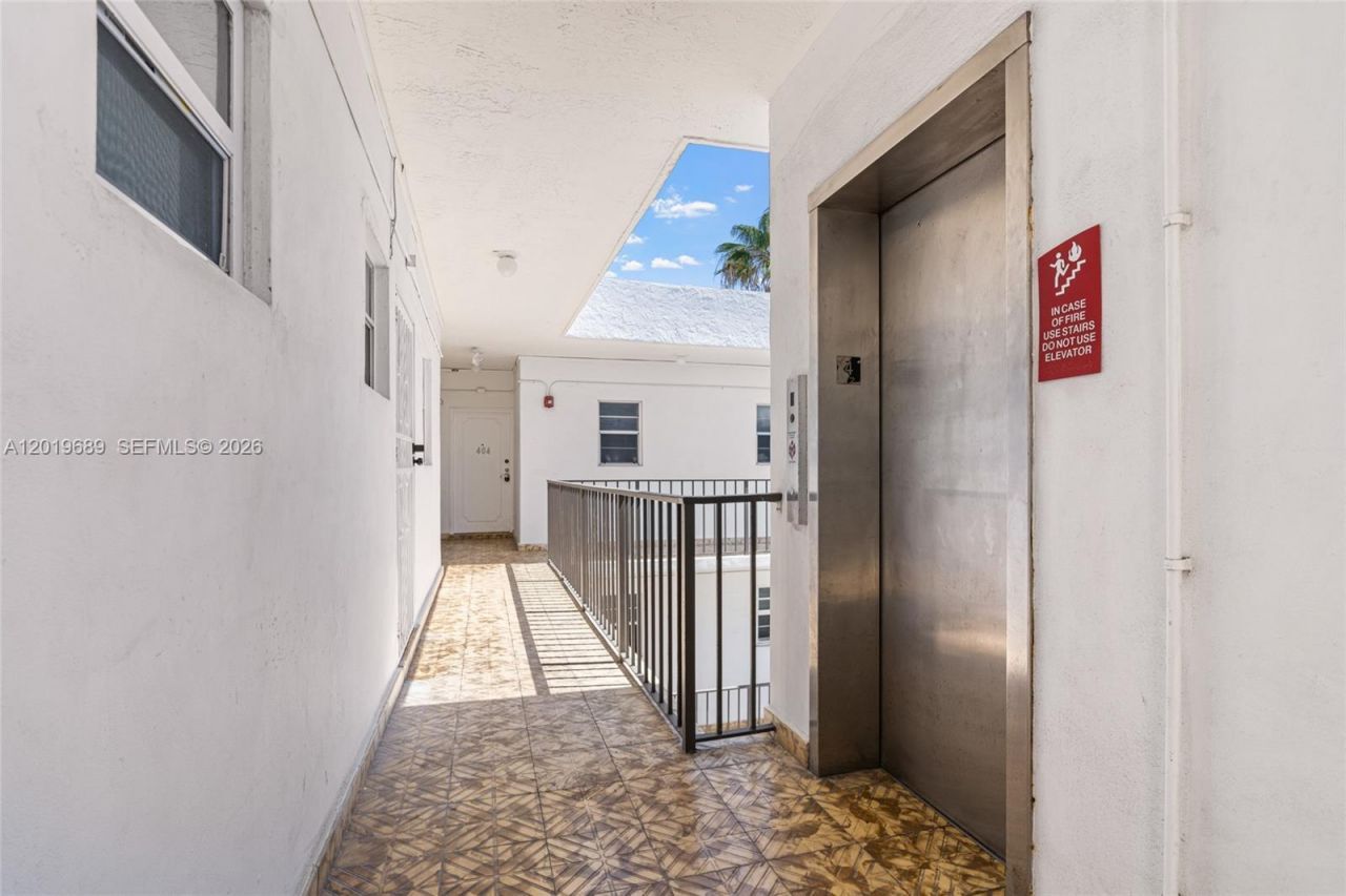 855 Euclid Ave , Unit 402, Miami Beach, FL 33139 Photo