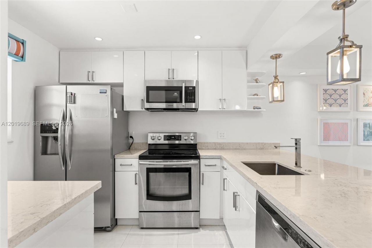 855 Euclid Ave , Unit 402, Miami Beach, FL 33139 Photo