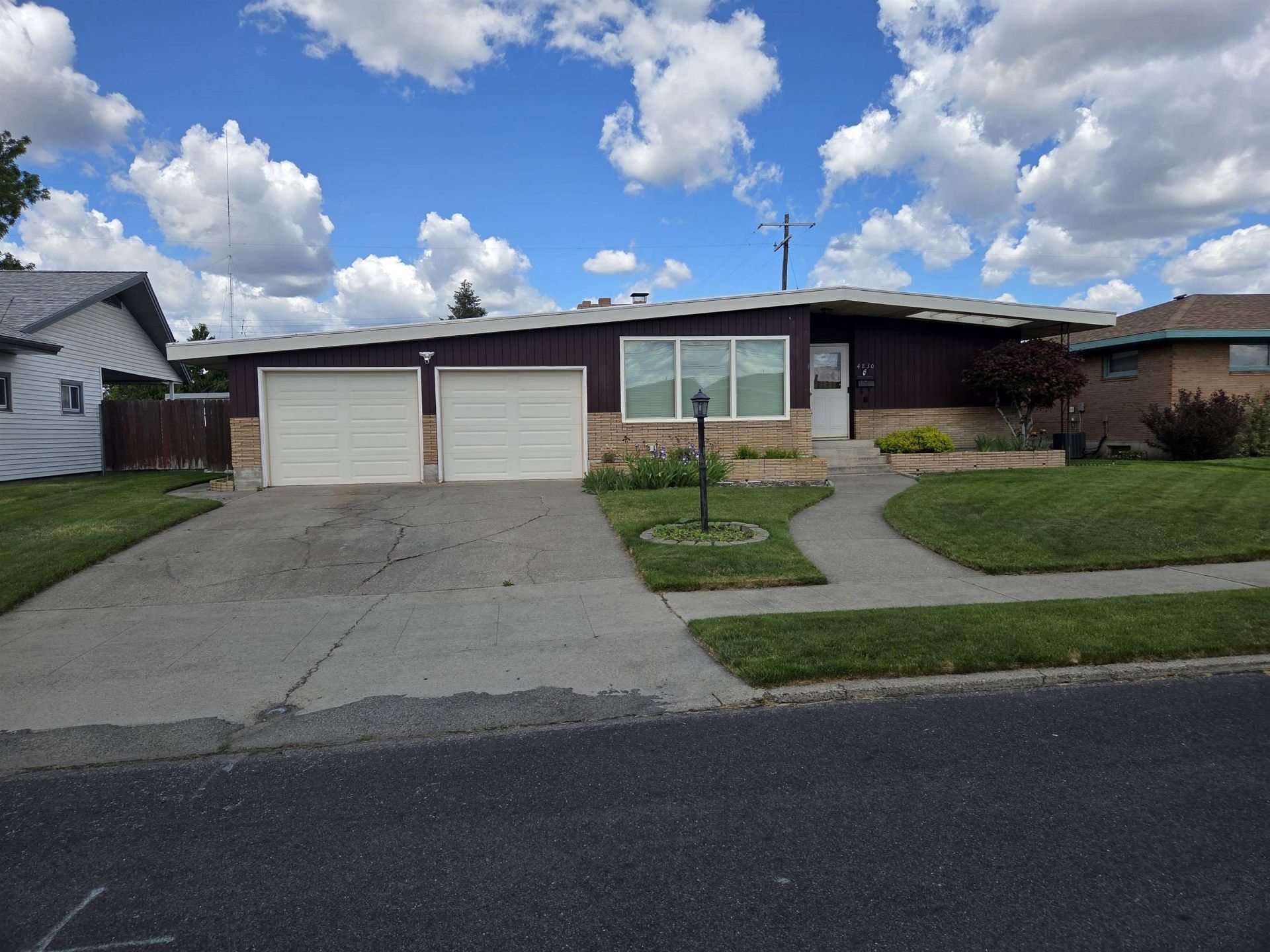 4830 W Northwest Blvd Blvd, Spokane, WA 99205 Main Photo