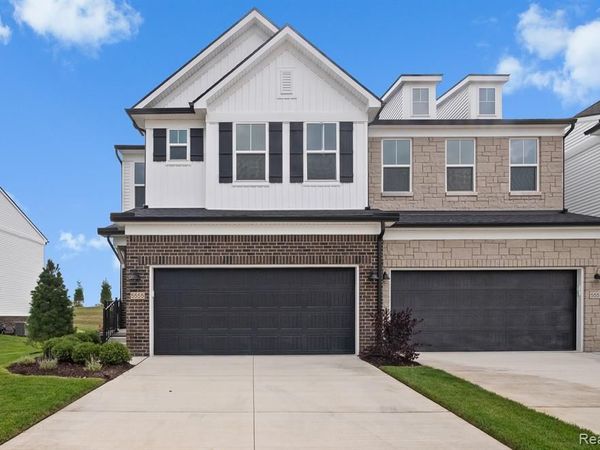 5580 East Spaniel Drive , Pittsfield Twp, MI 48108
