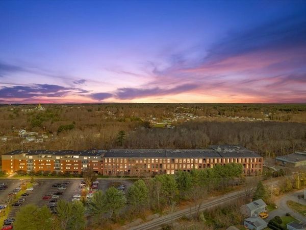 96 Old Colony Ave, Unit 365, Taunton, MA 02718