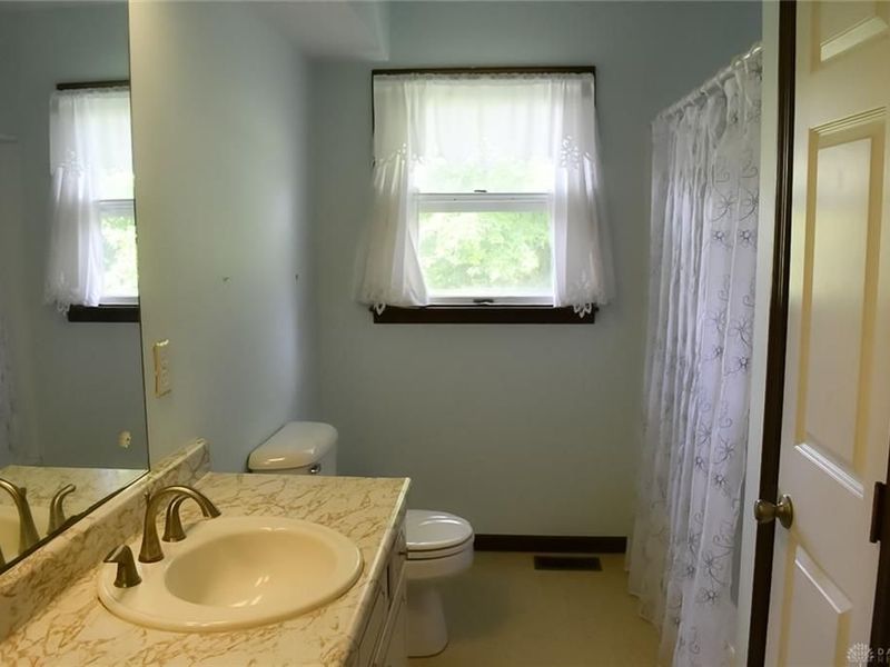 7915 W Greenbush Road, Somerville, OH 45064 Photo 22