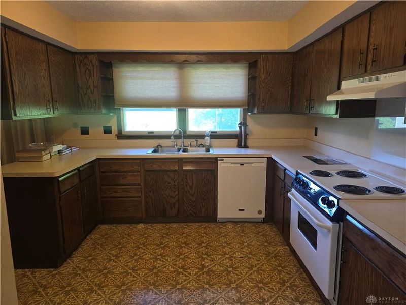7915 W Greenbush Road, Somerville, OH 45064 Photo 27
