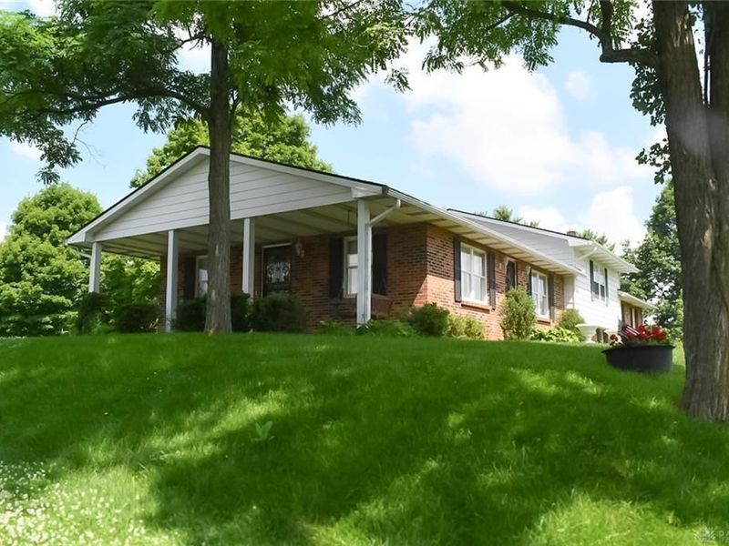7915 W Greenbush Road, Somerville, OH 45064 Photo 6