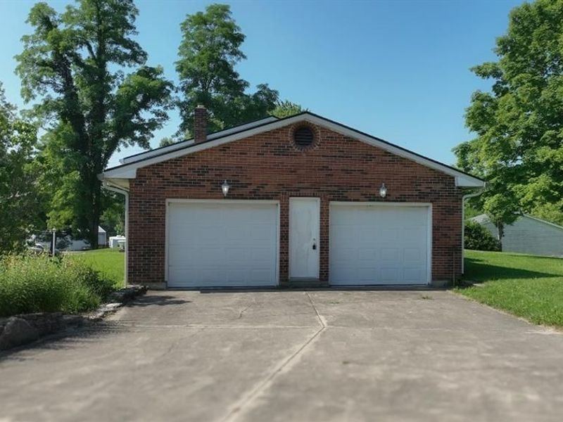 7915 W Greenbush Road, Somerville, OH 45064 Photo 8
