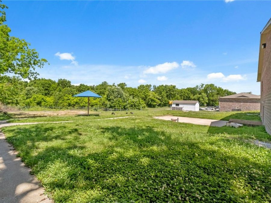 Property Image 36
