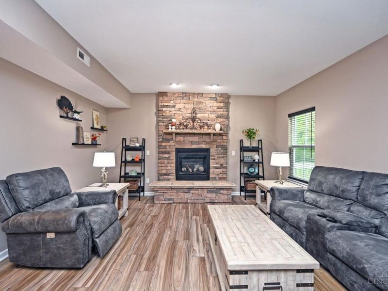 4826 Lakeview Court, South Lebanon, OH 45065 Photo 7