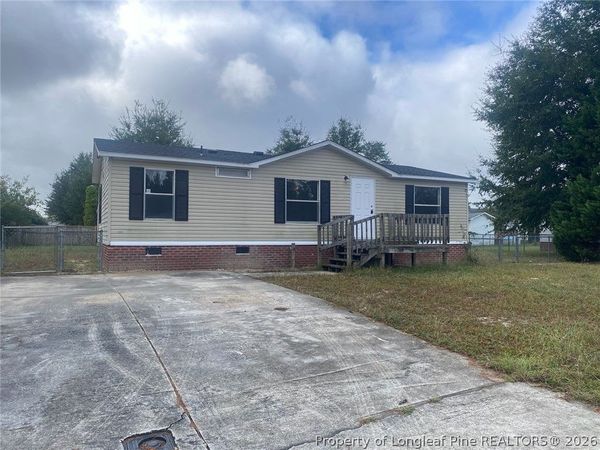 5011 Starbeam Drive , Fayetteville, NC 28306