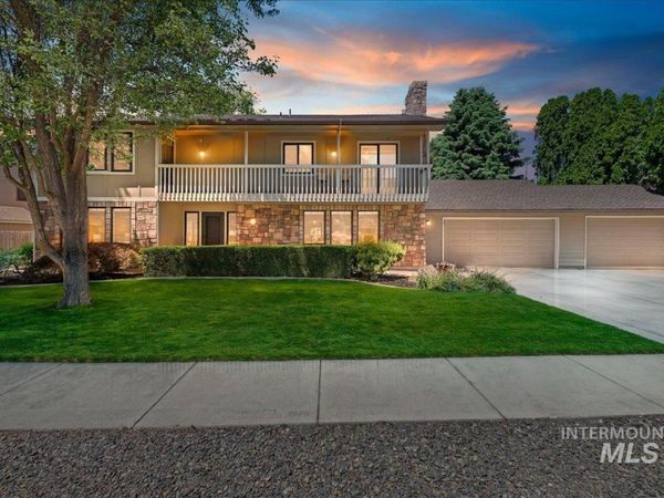 599 N Pebble Beach Way, Eagle, ID 83616