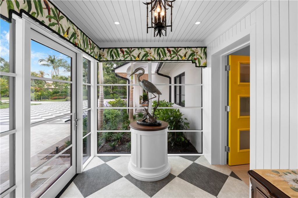 519 Bay Drive, Vero Beach, FL 32963 Photo