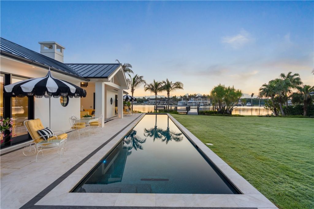 519 Bay Drive, Vero Beach, FL 32963 Photo