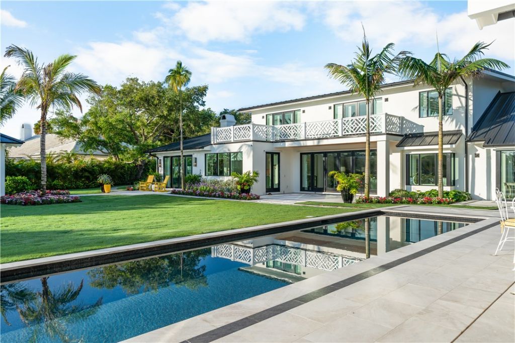 519 Bay Drive, Vero Beach, FL 32963 Photo