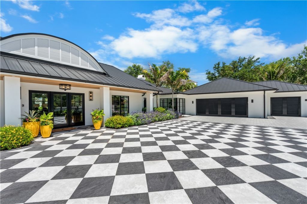 519 Bay Drive, Vero Beach, FL 32963 Photo