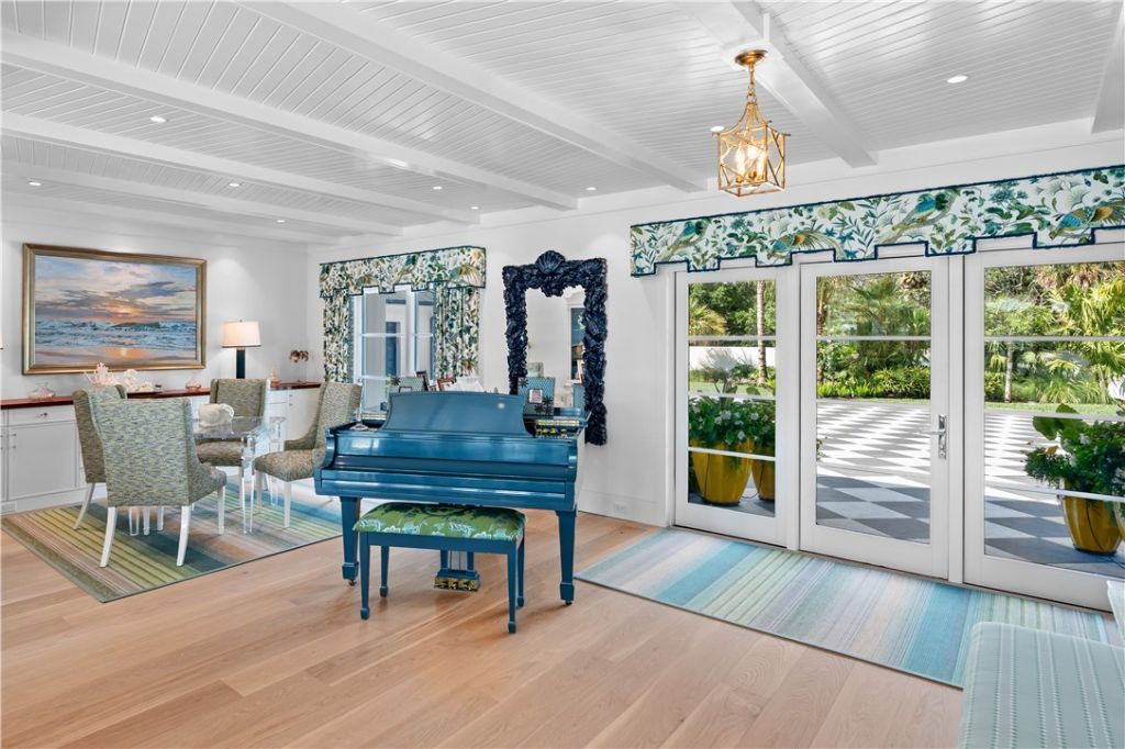 519 Bay Drive, Vero Beach, FL 32963 Photo