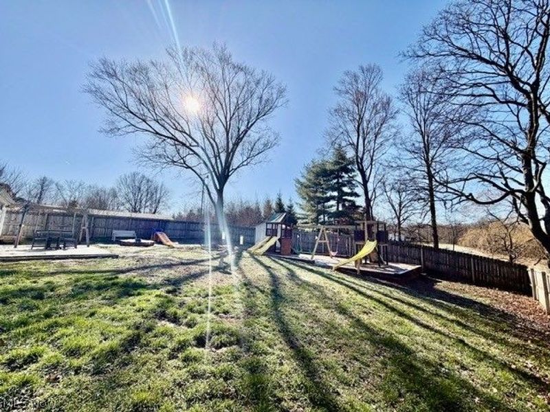 1264 Everbright Drive , Uniontown, OH 44685 Photo 20