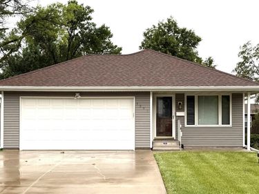1317 Bell Street , Beatrice, NE 68310