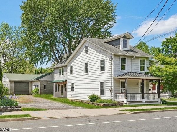 241 N Main St, Lambertville, NJ 08530