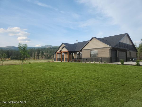 969 Flying Geese WAY , Blanchard, ID 83804