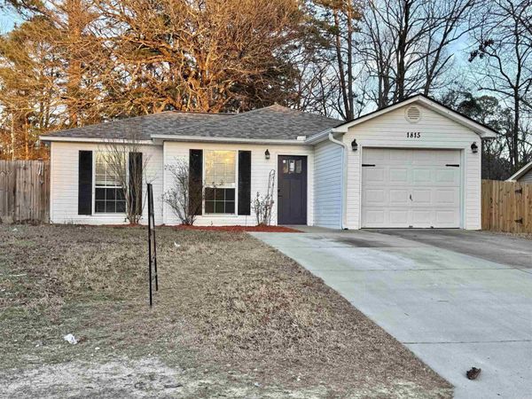 1815 Watts Road , Benton, AR 72015