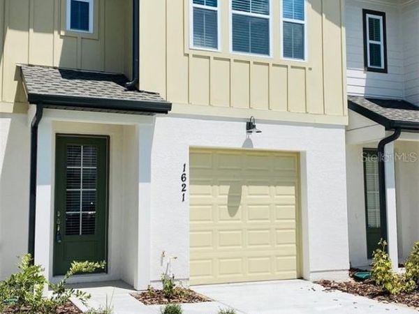 1621 PELICAN DRIVE , DAVENPORT, FL 33896
