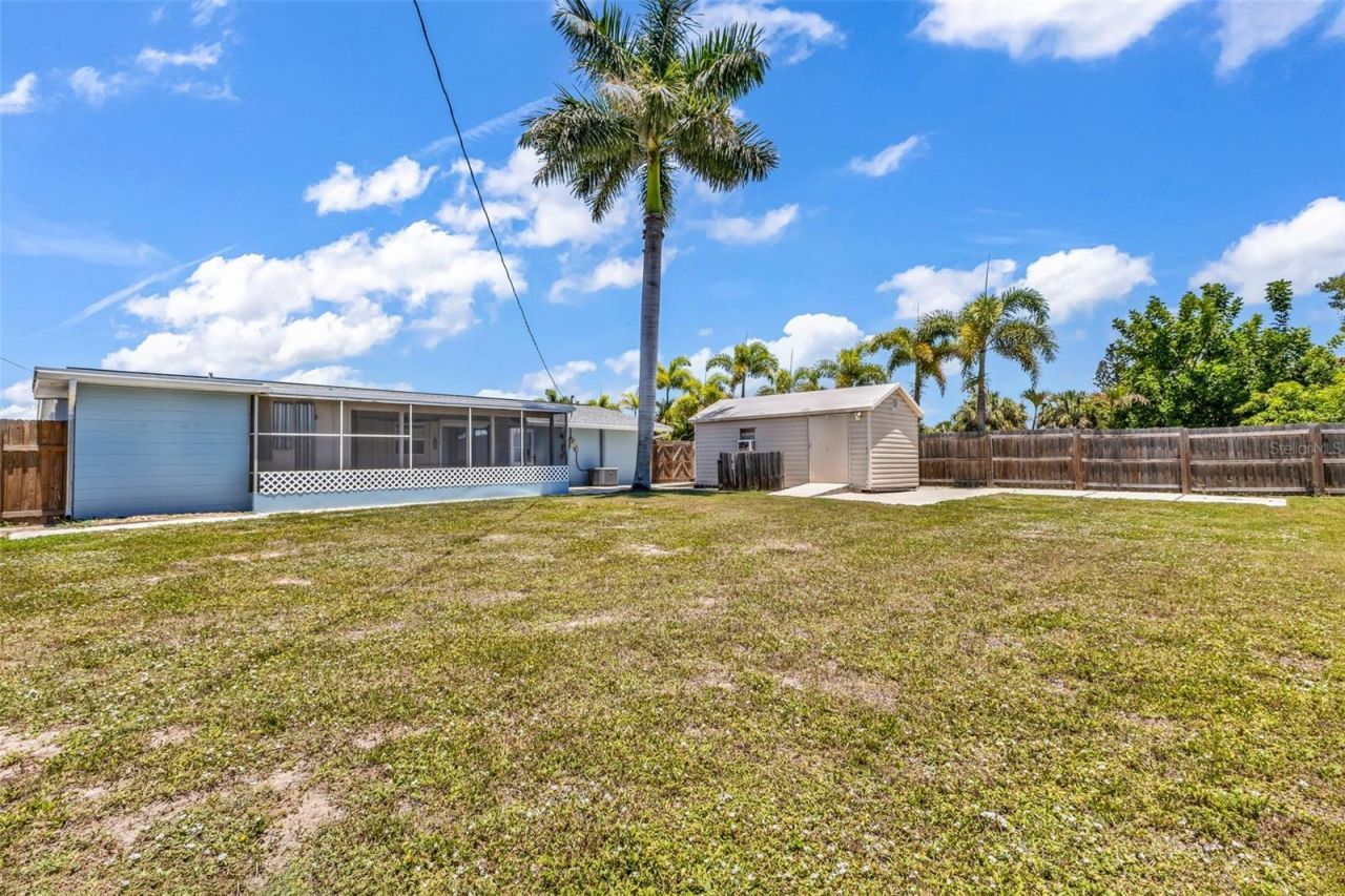 433 Glenridge Avenue Nw, Port Charlotte, FL 33952 Photo