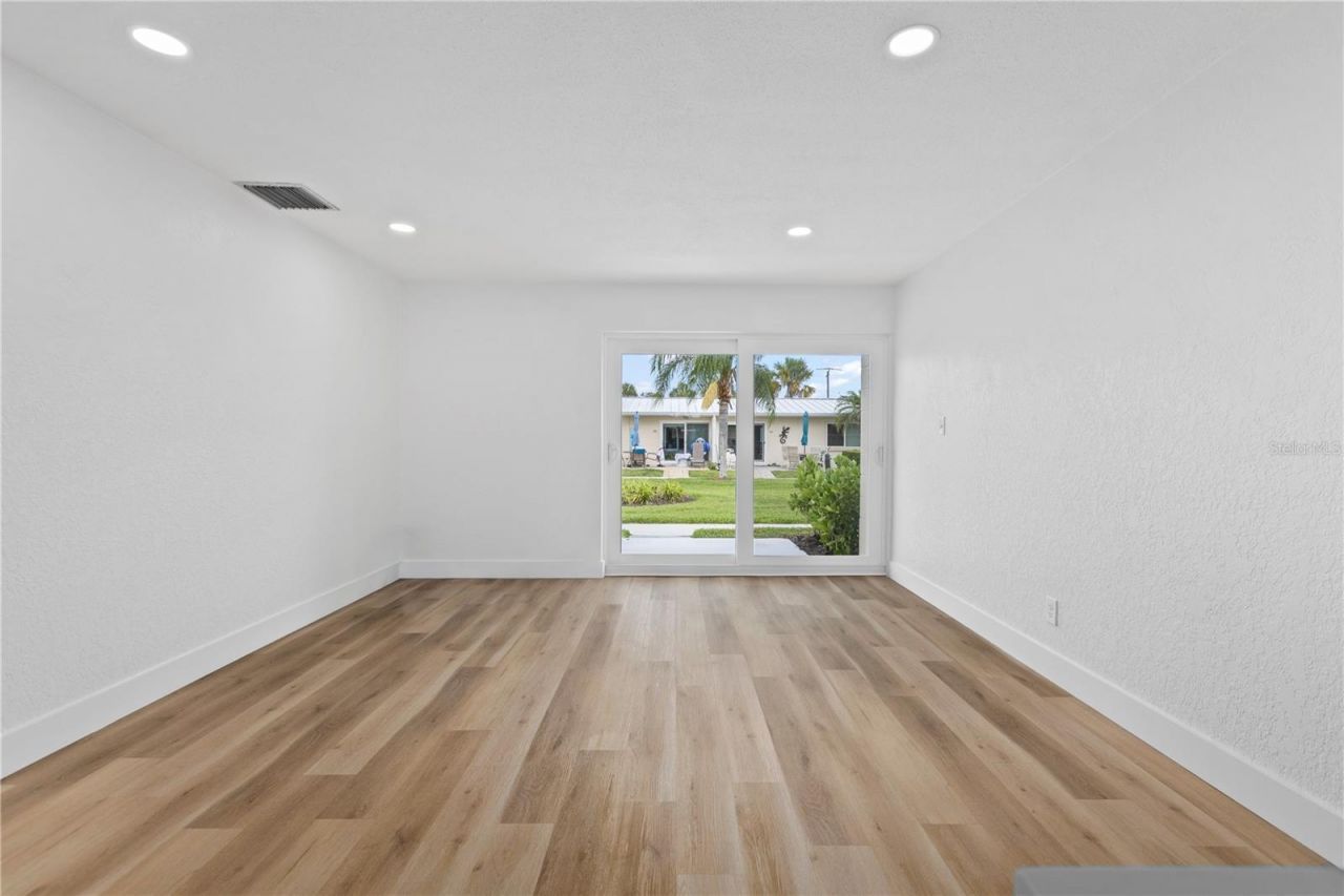 5830 Midnight Pass Road, Unit 29, Sarasota, FL 34242 Photo