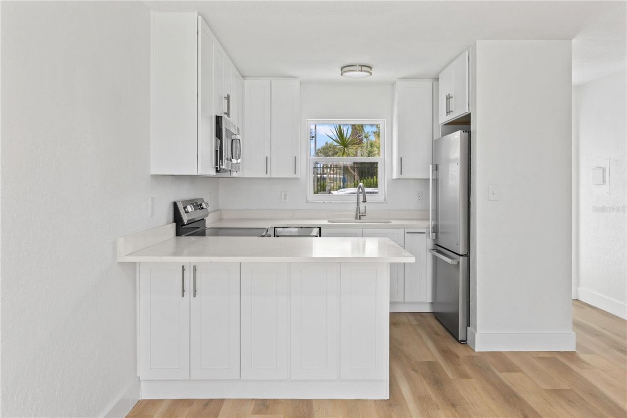 5830 Midnight Pass Road, Unit 29, Sarasota, FL 34242 Photo
