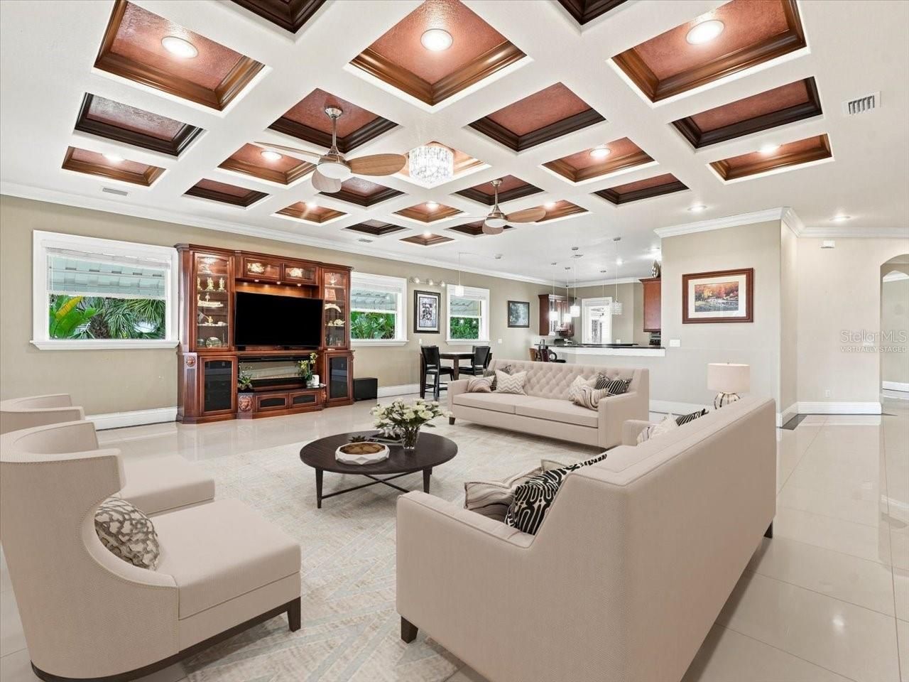 12006 Waterside Court, Tampa, FL 33612 Photo