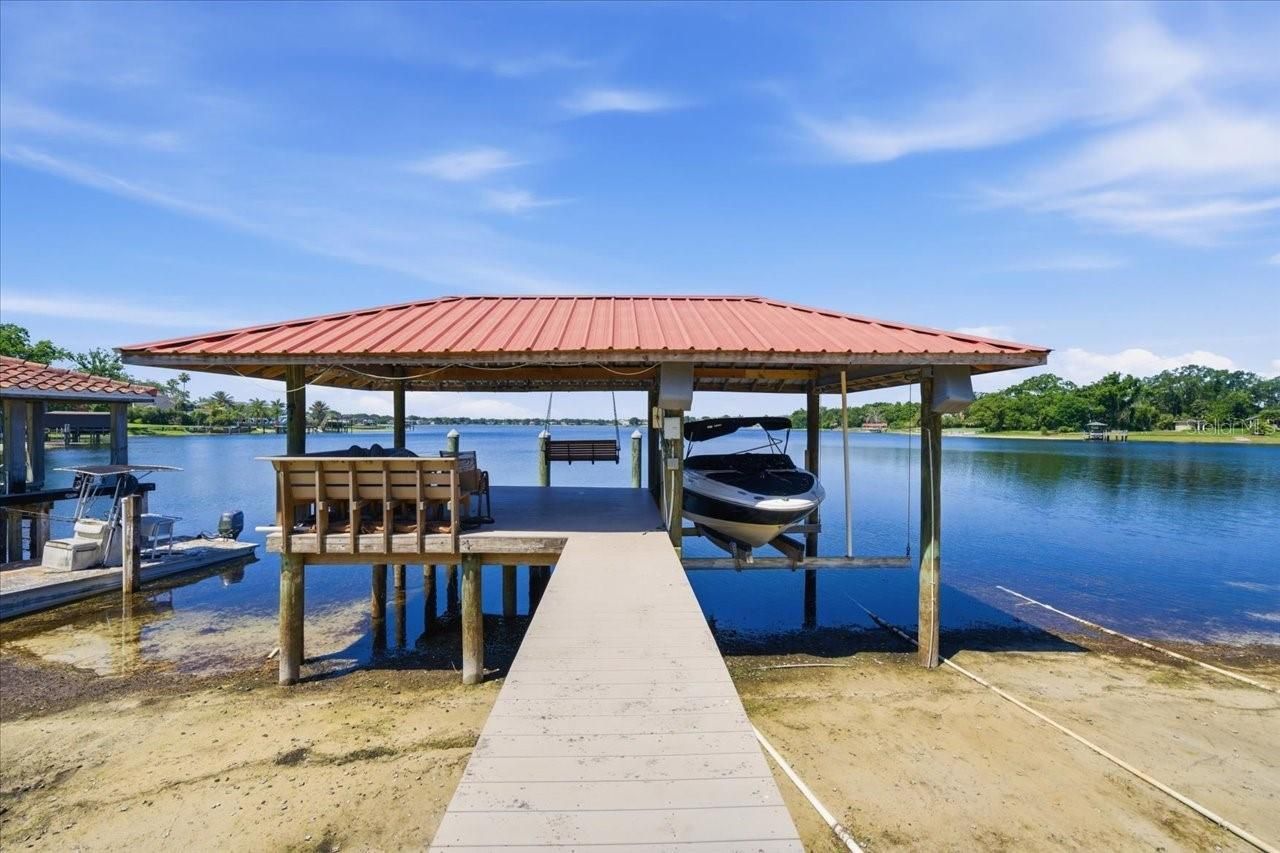 12006 Waterside Court, Tampa, FL 33612 Photo