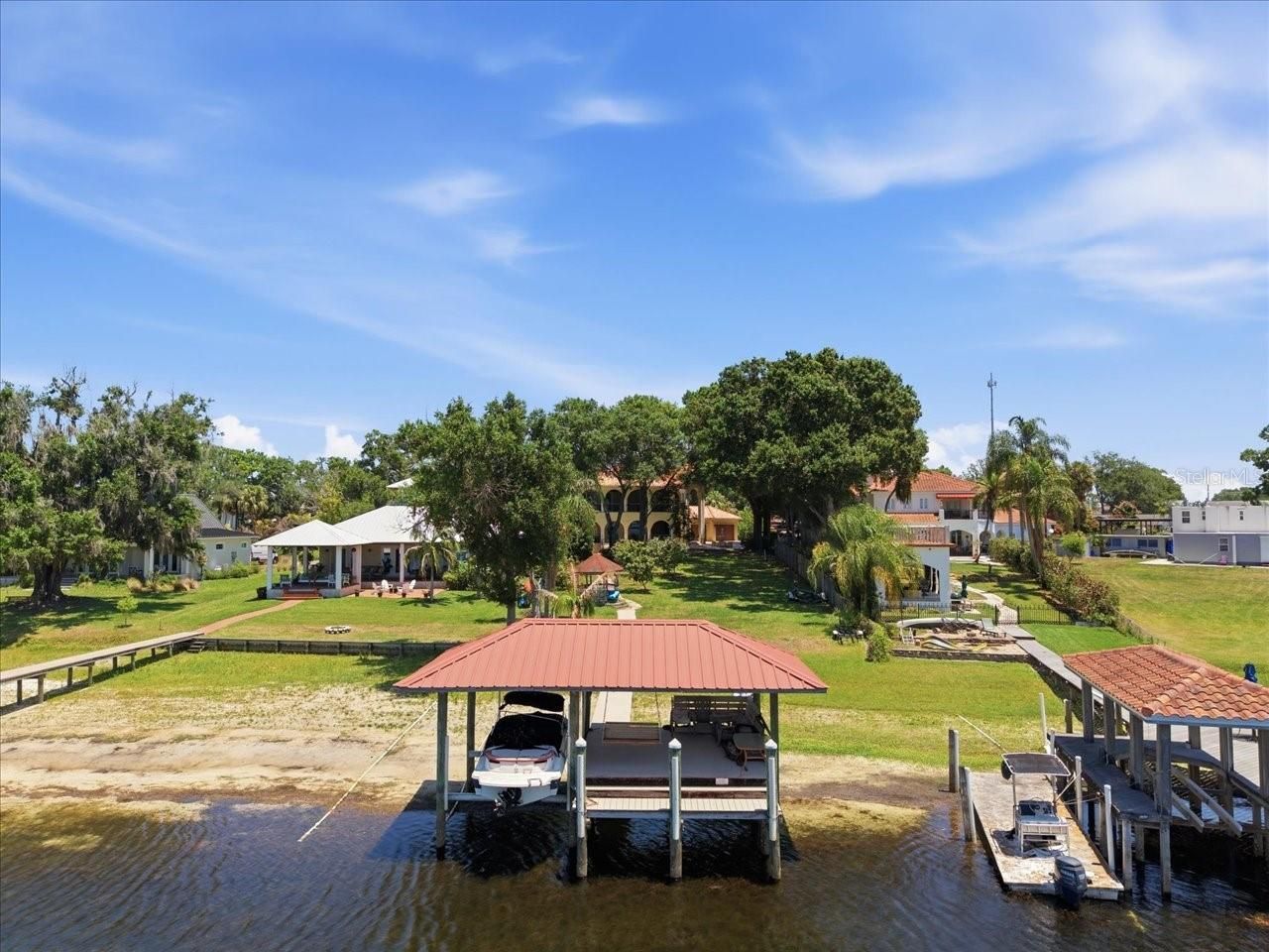 12006 Waterside Court, Tampa, FL 33612 Photo