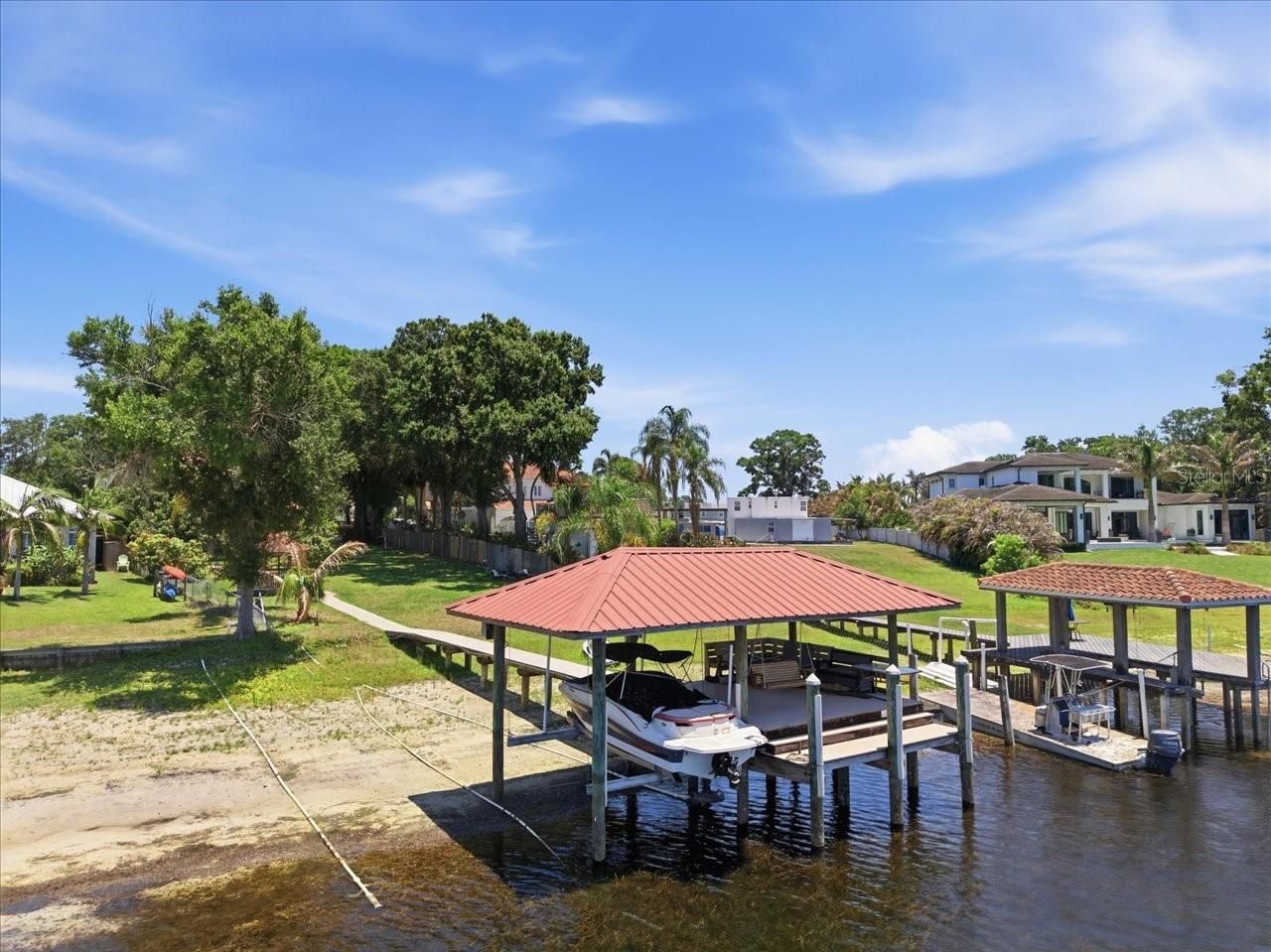 12006 Waterside Court, Tampa, FL 33612 Photo