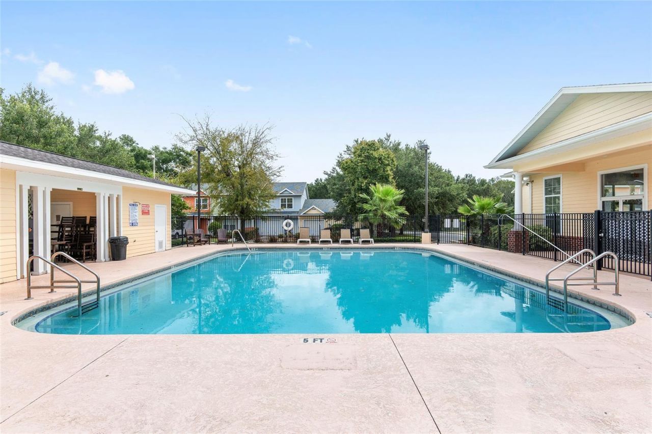 1593 NW 29th Road , Unit 5, Gainesville, FL 32605 Photo