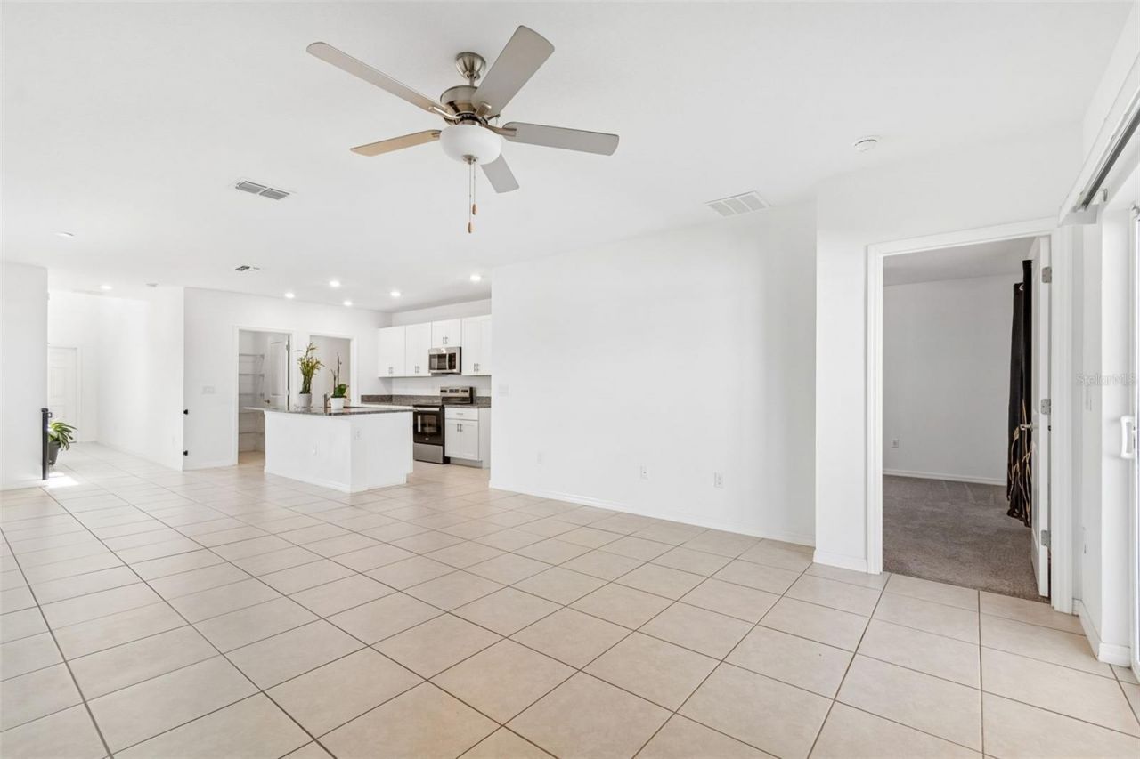 6450 Back Forty Loop , Zephyrhills, FL 33541 Photo