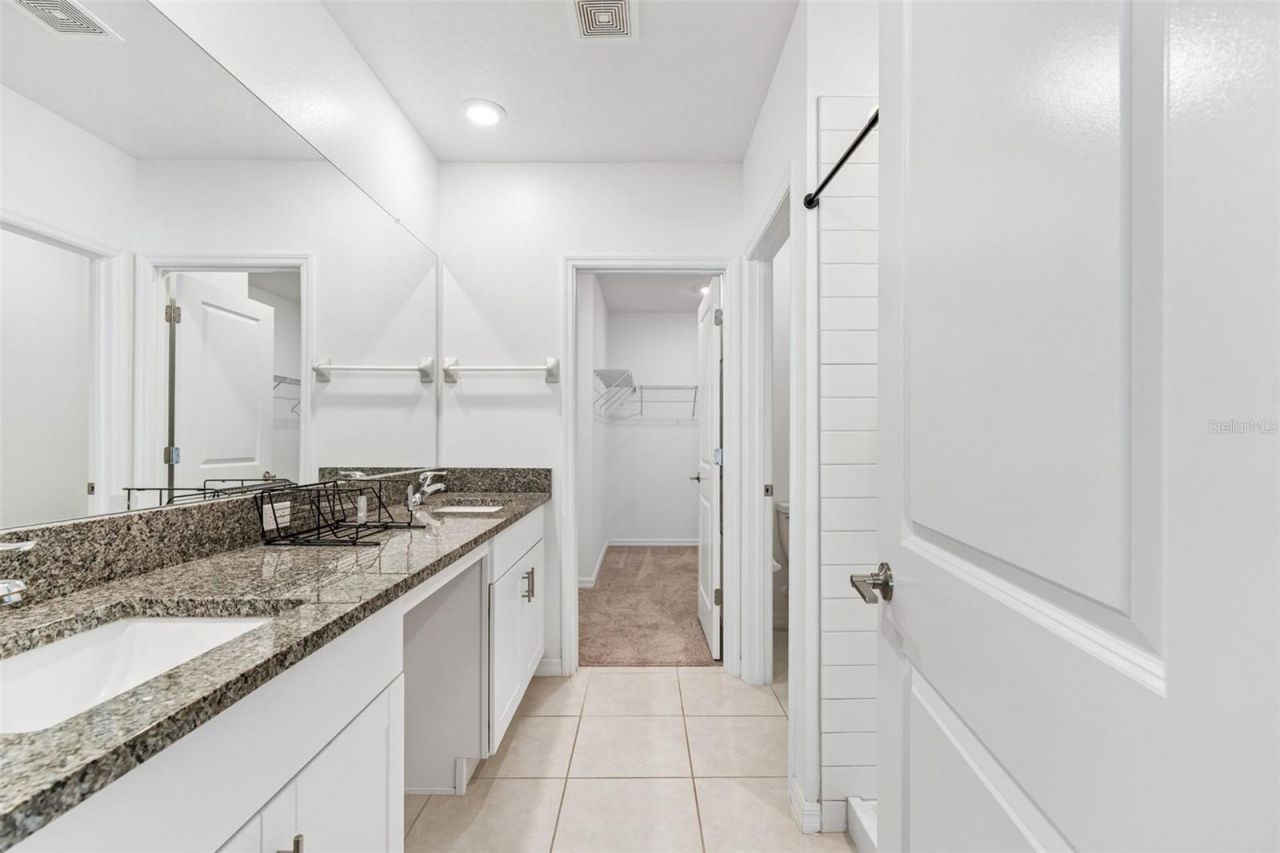 6450 Back Forty Loop , Zephyrhills, FL 33541 Photo