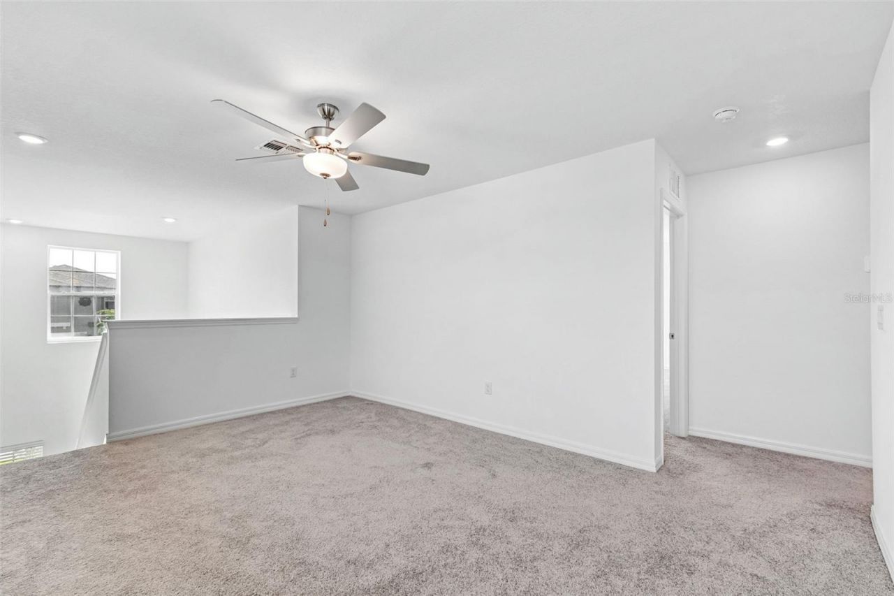 6450 Back Forty Loop , Zephyrhills, FL 33541 Photo