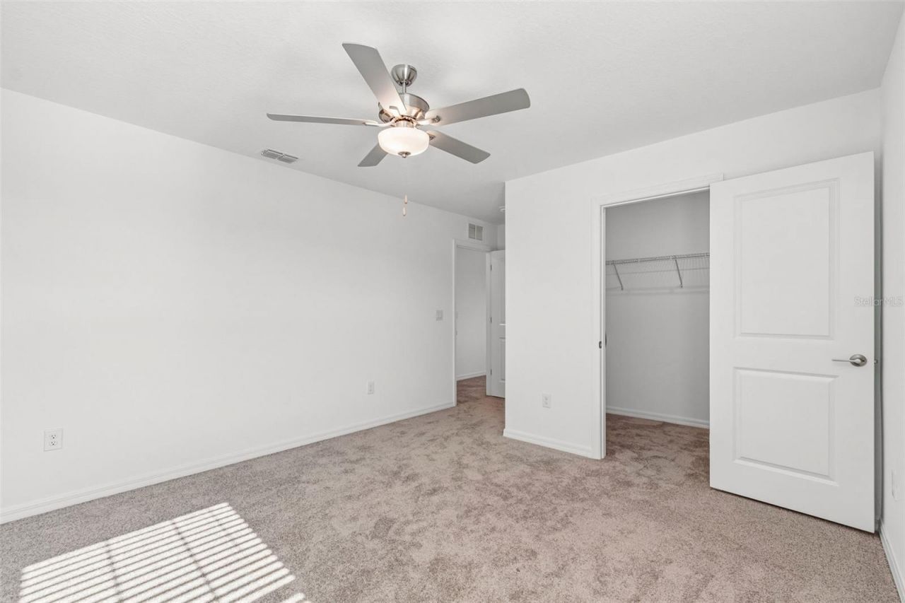 6450 Back Forty Loop , Zephyrhills, FL 33541 Photo
