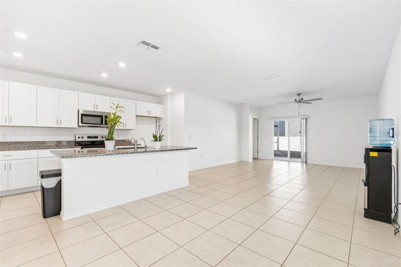 6450 Back Forty Loop , Zephyrhills, FL 33541 Photo