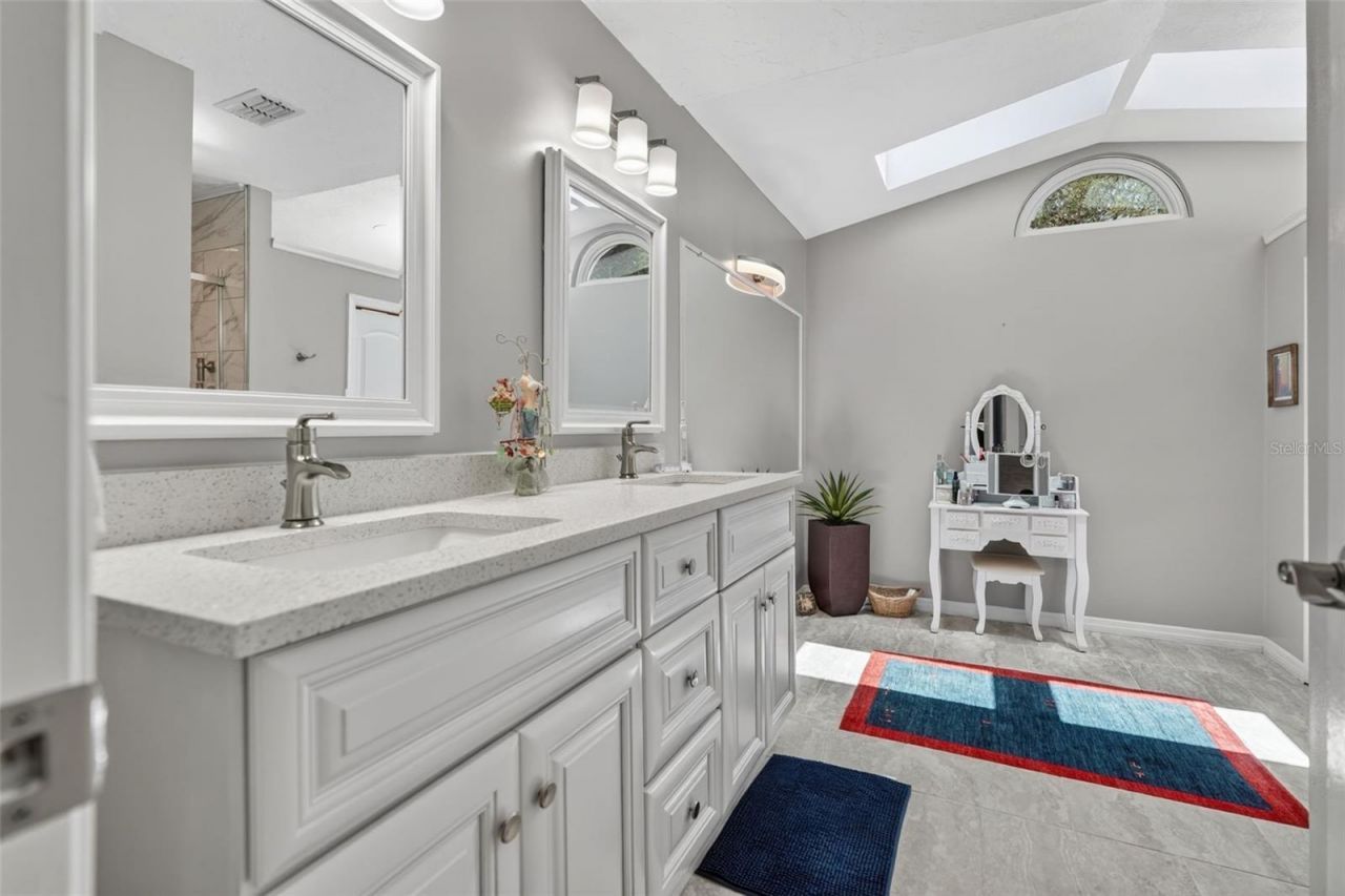 315 W Britain Street , Hernando, FL 34442 Photo